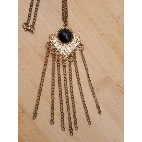 Vintage Large Black Lucite Cabochon Triangle Pendant with Fringe Gold Tone Chain - Picture 3 of 5